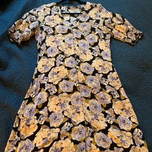 Beautiful cotton floral dress, buttons down the front, a line, very comfortable